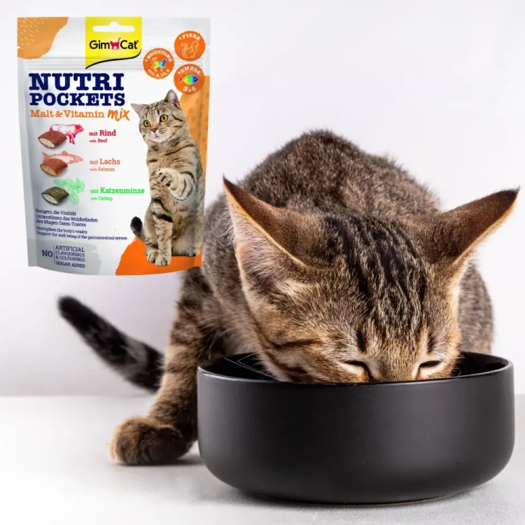 GimCat Nutri Pockets Malt & Vitamin Mix 150g Przysmaki odkłaczające dla kota